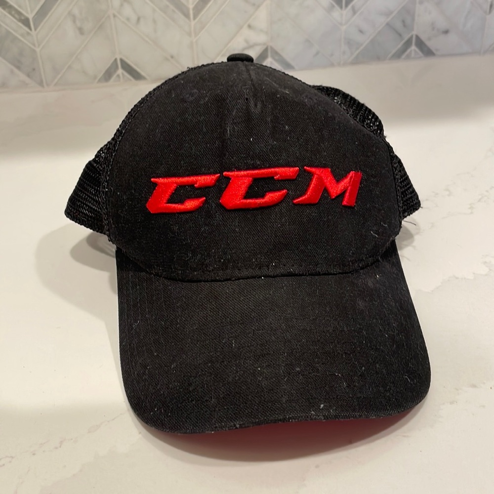CCM Jetspeed FT1 hat